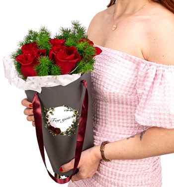 kırmızı gül buketi