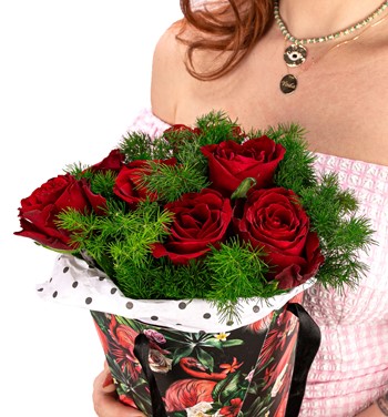 kırmızı gül tasarım